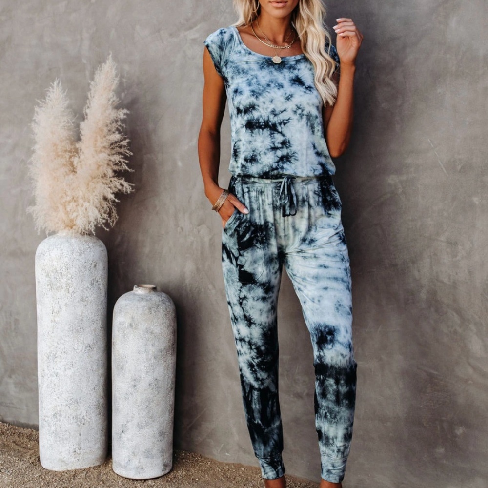 VICI MOANA POCKETED MODAL TIE DYE KNIT JUMPSUIT